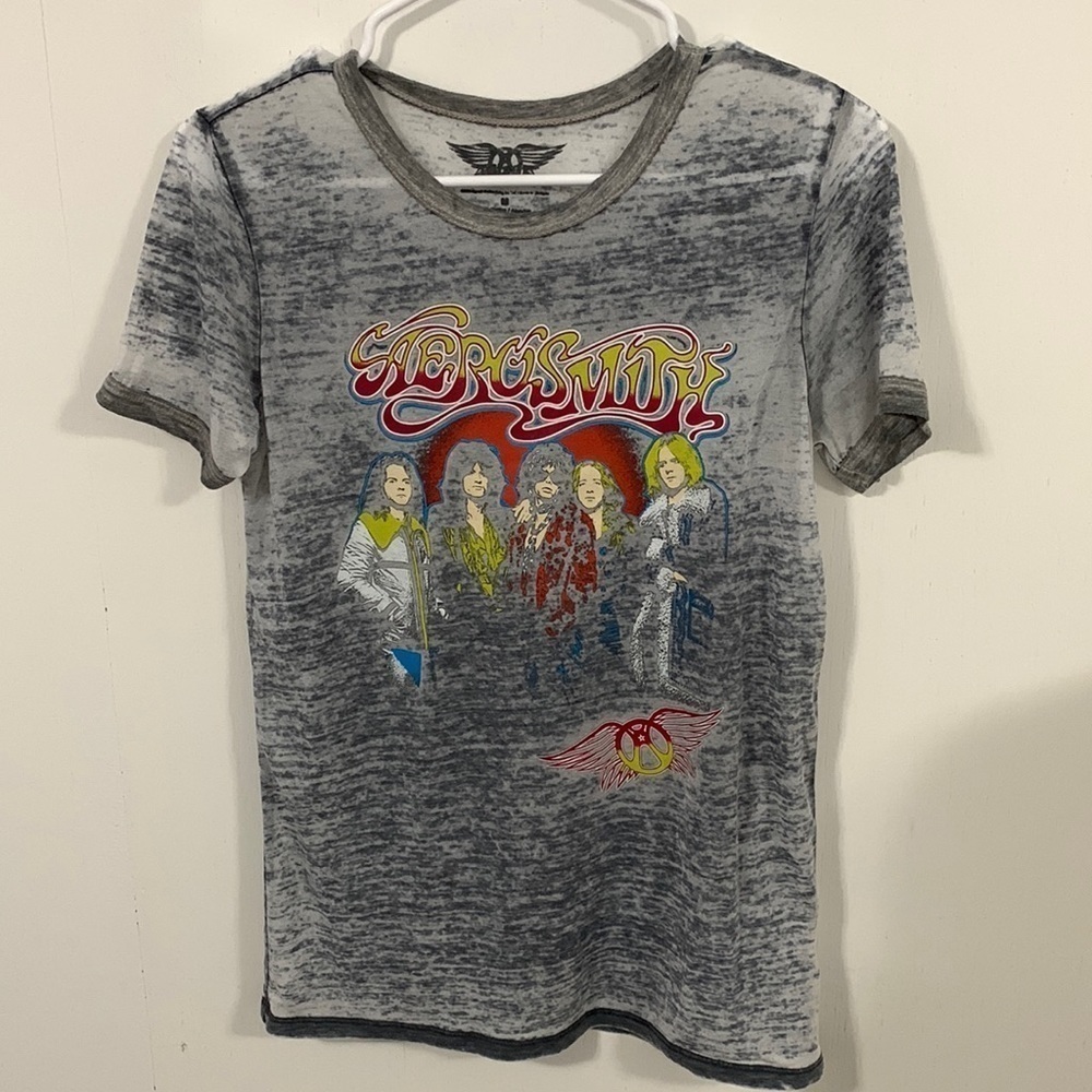 Aerosmith sheer band short sleeve t-shirt size medium see measurements
